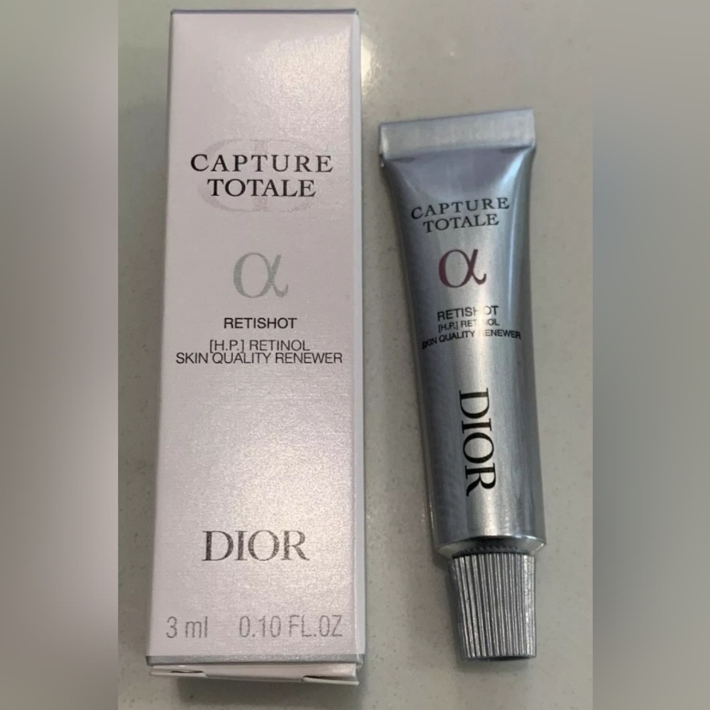 DIOR Capture Totale Retishot Skin Renewer - Picture 2 of 6